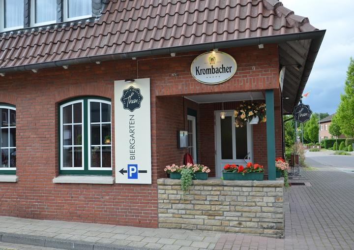 Theos Gasthaus & Biergarten